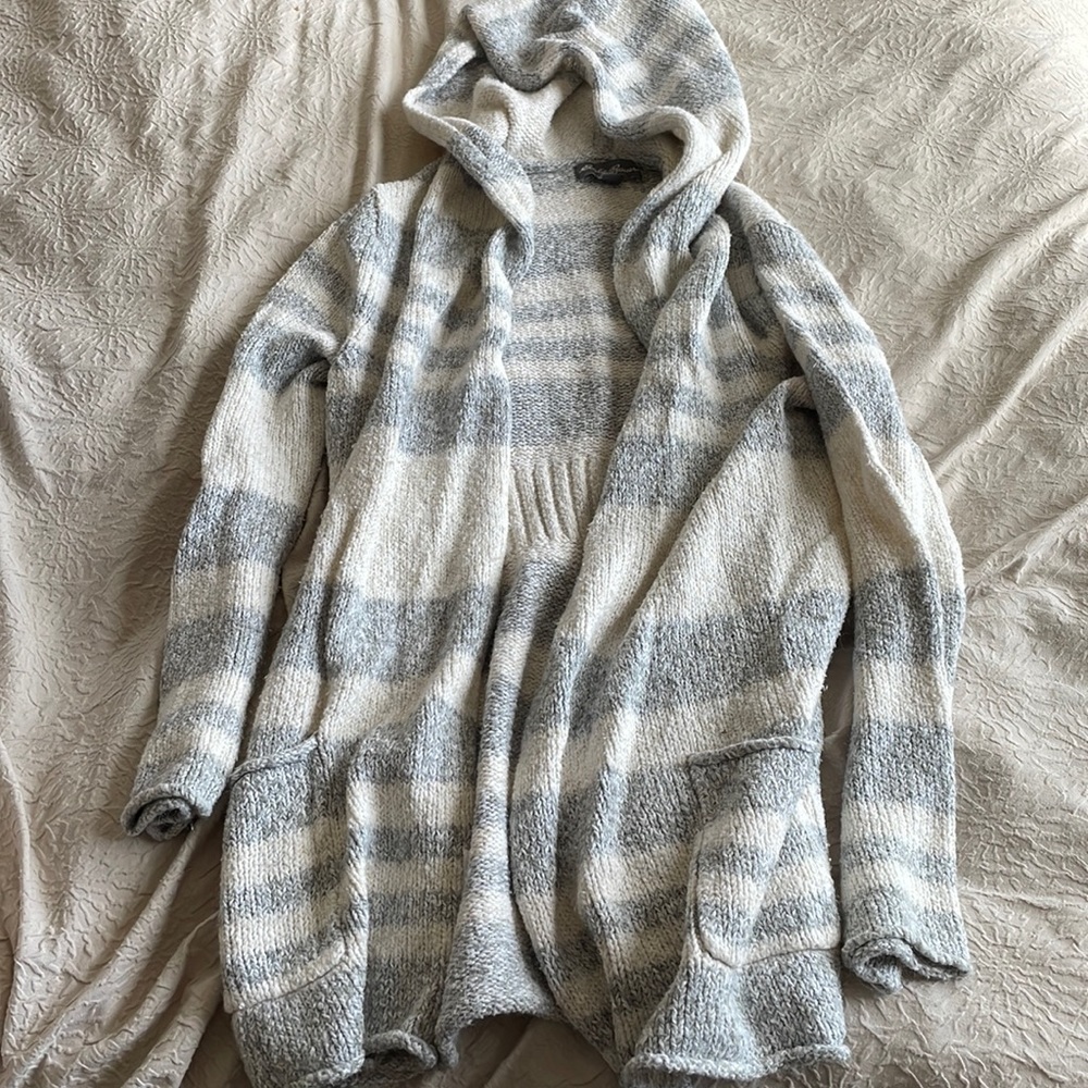 Eddie Bauer sweater